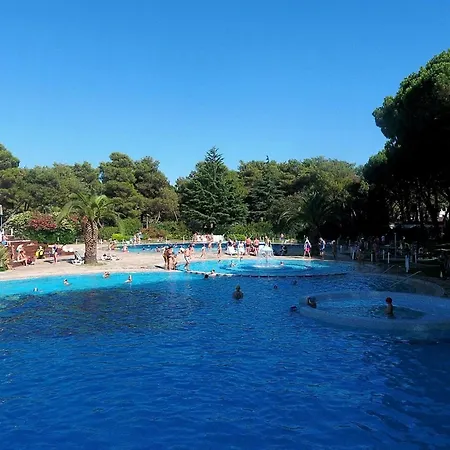 Serene By The Shore * Baia Domizia